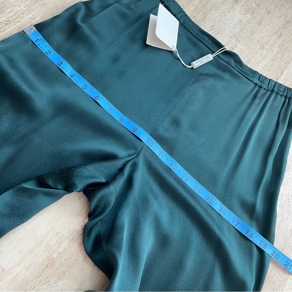 Max Mara Designer Forest Green SILK Slacks! NEW! Size 8 - Picture 12 of 15